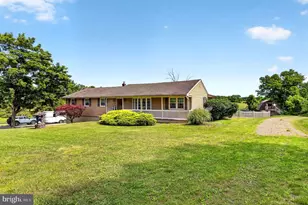 115 Fairview Dr, Hillsborough Township, NJ 08853 - Photo 3
