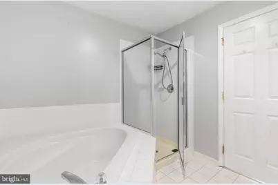 122 Rip Van Dam Court, Montgomery Township, NJ 08502 - Photo 17