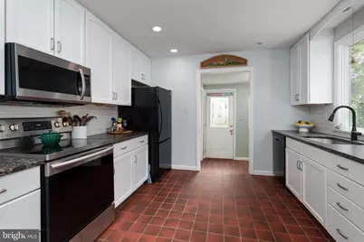 30 Montgomery Avenue, Rocky Hill, NJ 08553 - Photo 13
