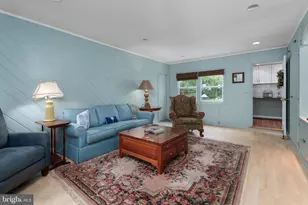 30 Montgomery Ave, Rocky Hill, NJ 08553 - Photo 15