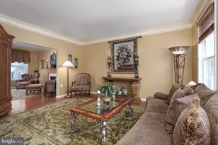 4 Muirhead Ct, Montgomery Township, NJ 08502 - Photo 3