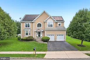 10 Princeton Highlands Blvd, Princeton, NJ 08540 - Photo 1