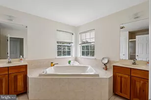 10 Princeton Highlands Blvd, Princeton, NJ 08540 - Photo 35