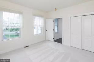 61 Bedford Dr, Montgomery Township, NJ 08558 - Photo 21