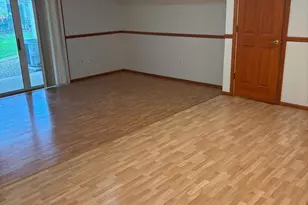 10 Lindsey Ct, Franklin Park, NJ 08823 - Photo 3