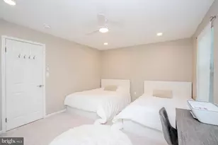 60 Balboa Ln, Franklin Township, NJ 08823 - Photo 31