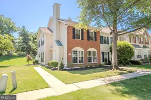 60 Balboa Ln, Franklin Township, NJ 08823 - Photo 3