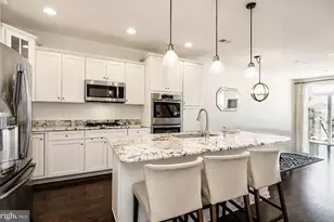 93 Autumn Ln, Montgomery Township, NJ 08558 - Photo 3