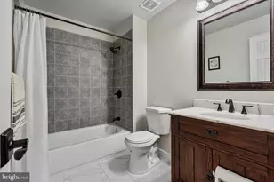 40 Roxbury Ct, Princeton, NJ 08540 - Photo 19