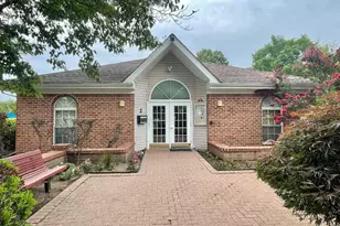 45 Townsend Ct, Franklin Park, NJ 08823 - Photo 3