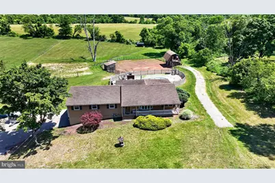 115 Fairview Drive, Branchburg, NJ 08853 - Photo 1