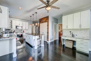 10 Spyglass Rd, Montgomery Township, NJ 08558 - Photo 17