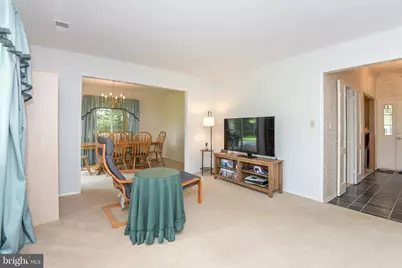 21 Heinrich Road, Franklin Township, NJ 08873 - Photo 19