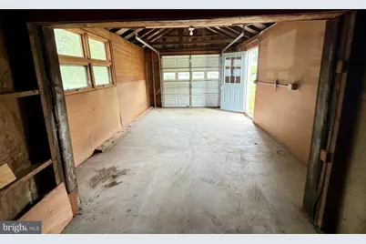 31 4th Street, Flagtown, NJ 08821 - Photo 13