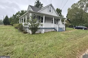 31 4th St, Flagtown, NJ 08821 - Photo 1