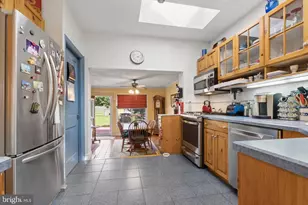 49 Laurel Ave, Franklin Township, NJ 08528 - Photo 17