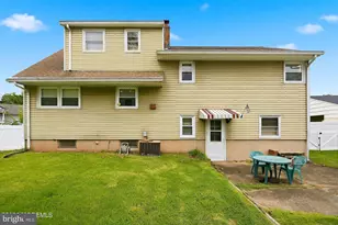 10 Carol Ct, Franklin Township, NJ 08873 - Photo 31
