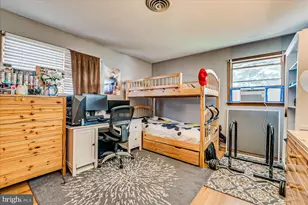 606 Knopf St, Linden, NJ 07036 - Photo 23