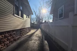 26 Franklin St, Vauxhall, NJ 07088 - Photo 3