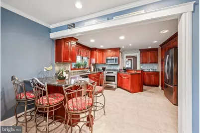 19 Berkeley Place, Cranford Township, NJ 07016 - Photo 7