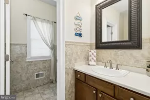 1 Hartman Ct, Clark, NJ 07066 - Photo 23