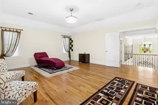 1 Hartman Ct, Clark, NJ 07066 - Photo 53