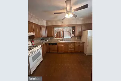 702 Sheridan Avenue, Roselle, NJ 07203 - Photo 5