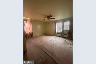 702 Sheridan Avenue, Roselle, NJ 07203 - Photo 7