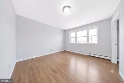 313 Livingston Street, Elizabethport, NJ 07206 - Photo 13