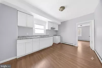 313 Livingston Street, Elizabethport, NJ 07206 - Photo 17