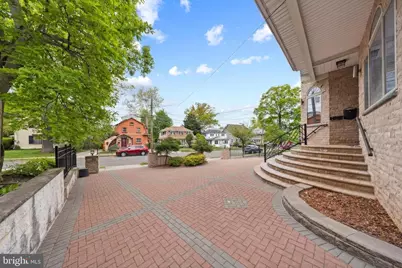 69 Summit Road, Elizabeth, NJ 07208 - Photo 7