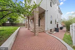 69 Summit Rd, Elizabeth, NJ 07208 - Photo 9