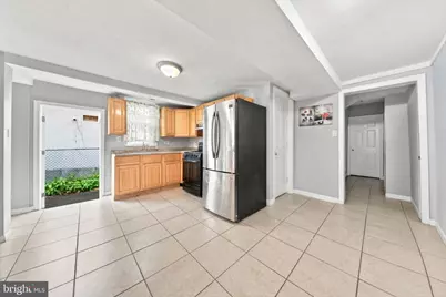 212 Port Avenue, Elizabeth, NJ 07206 - Photo 5