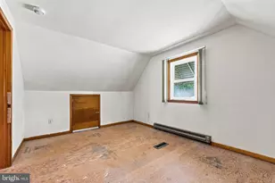 895 Apgar Terrace, Rahway, NJ 07065 - Photo 17