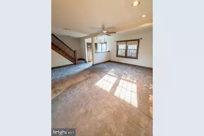 418 Locust Ave Avenue, Garwood, NJ 07027 - Photo 3