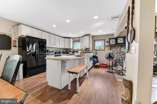 2952 Hutchinson River Rd, Phillipsburg, NJ 08865 - Photo 11