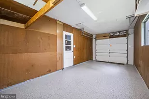 644 Pursel St, Phillipsburg, NJ 08865 - Photo 33