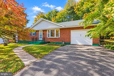 607 Ohio Avenue, Phillipsburg, NJ 08865 - Photo 1
