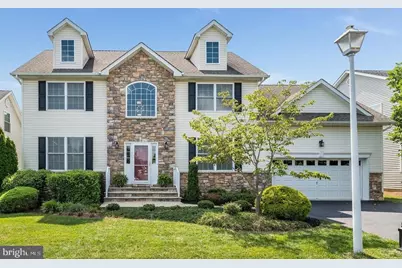 12 Higgins Court, Flemington, NJ 08822 - Photo 1