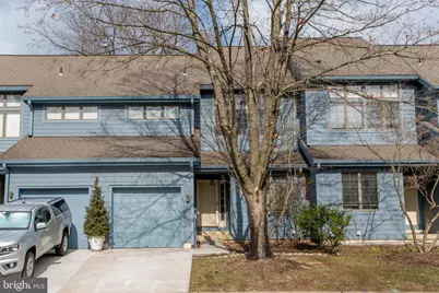 9 Sturbridge Court, Lambertville, NJ 08530 - Photo 1