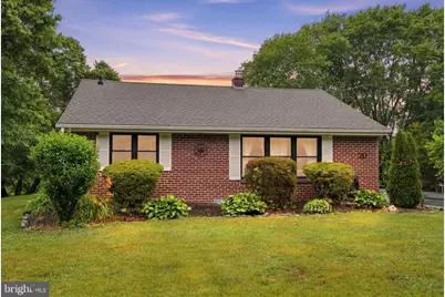 20 Poplar Road, Ringoes, NJ 08551 - Photo 1
