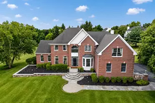 4 Riverview Ct, Ringoes, NJ 08551 - Photo 1