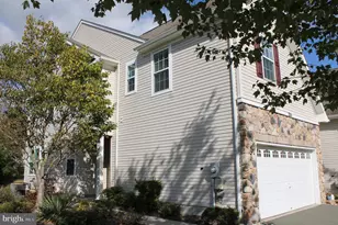 256 Brinley Dr, Pennington, NJ 08534 - Photo 1