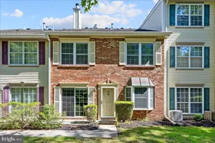 39 Chambord Ct, Trenton, NJ 08619 - Photo 1