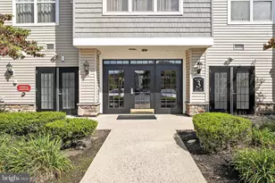 325 Masterson Ct, Ewing Township, NJ 08618 - Photo 1