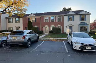 7 O'Neill Ct, Lawrenceville, NJ 08648 - Photo 1