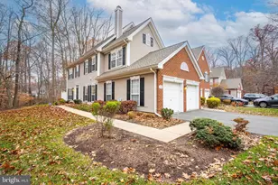 301 Tuxford Ct, Pennington, NJ 08534 - Photo 1