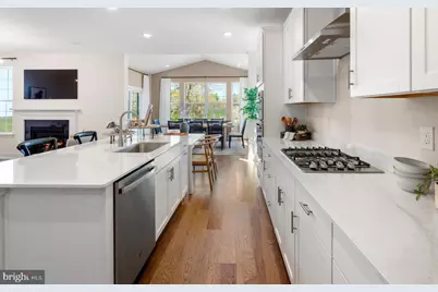 16 John Vanzandt Way, Titusville, NJ 08560 - Photo 1