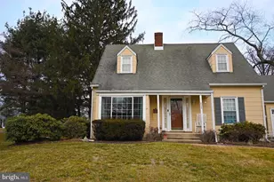 525 Cleardale Ave, Trenton, NJ 08618 - Photo 1