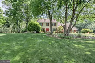4 Guilford Ct, Princeton Junction, NJ 08550 - Photo 1